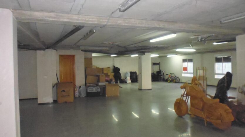 Ver todas las 11 fotos de la propiedad: Entresuelo comercial en esquina – 300 m² en Avenida de Novelda