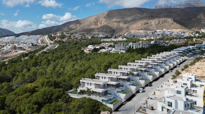 Foto 4 de la propiedad: VILLA DE LUJO CON PISCINA PRIVADA Y VISTAS EN FINESTRAT