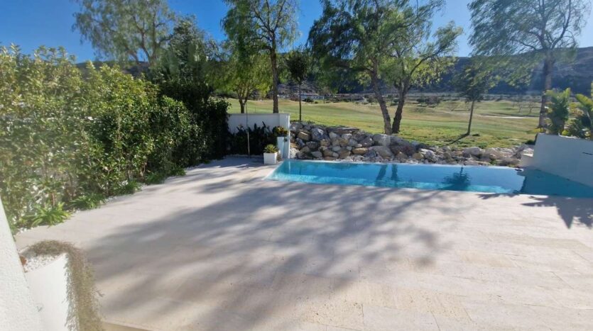 Foto 4 de la propiedad: ESPECTACULAR VILLA EN FONT DEL LLOP