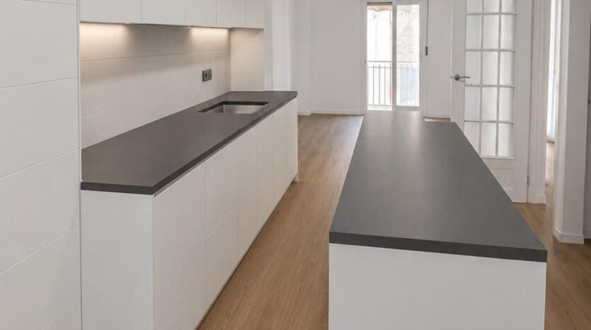 Foto 2 de la propiedad: VIVIENDA TOTALMENTE REFORMADA– Lista para Entrar a Vivir