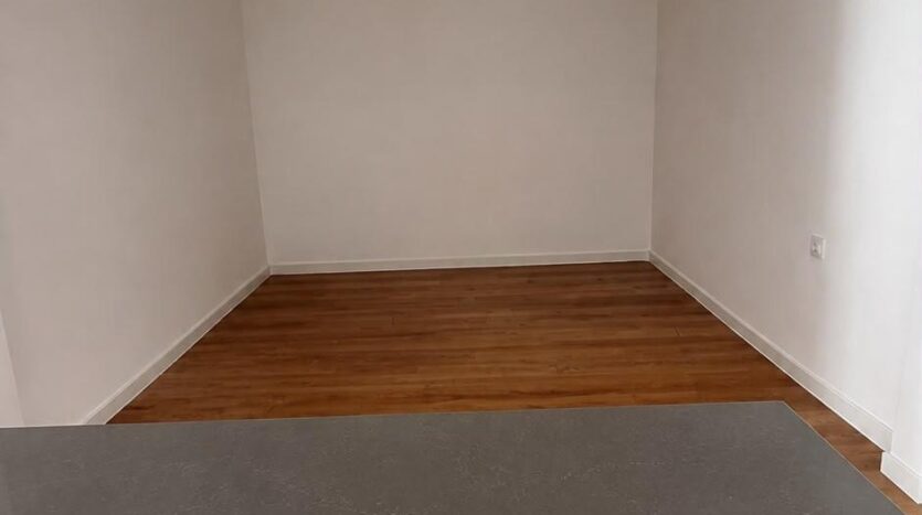 Foto 3 de la propiedad: VIVIENDA TOTALMENTE REFORMADA– Lista para Entrar a Vivir