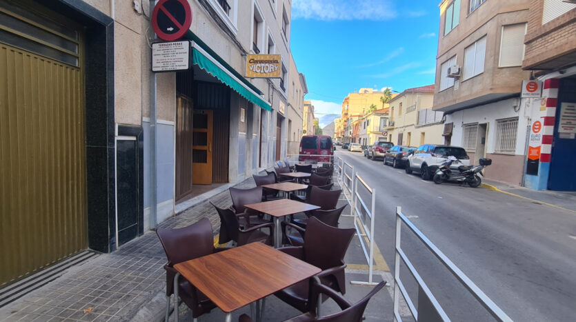 Foto 2 de la propiedad: Oportunidad Única: Venta de Cafetería Cervecería con Historia