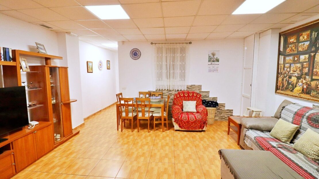 Foto 1 de la propiedad: VIVIENDA UNIFAMILIAR O NEGOCIO HABITACIONAL