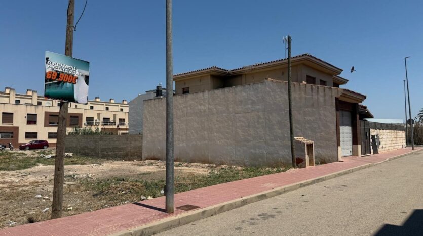 Foto 4 de la propiedad: SOLAR PARA CONSTRUIR