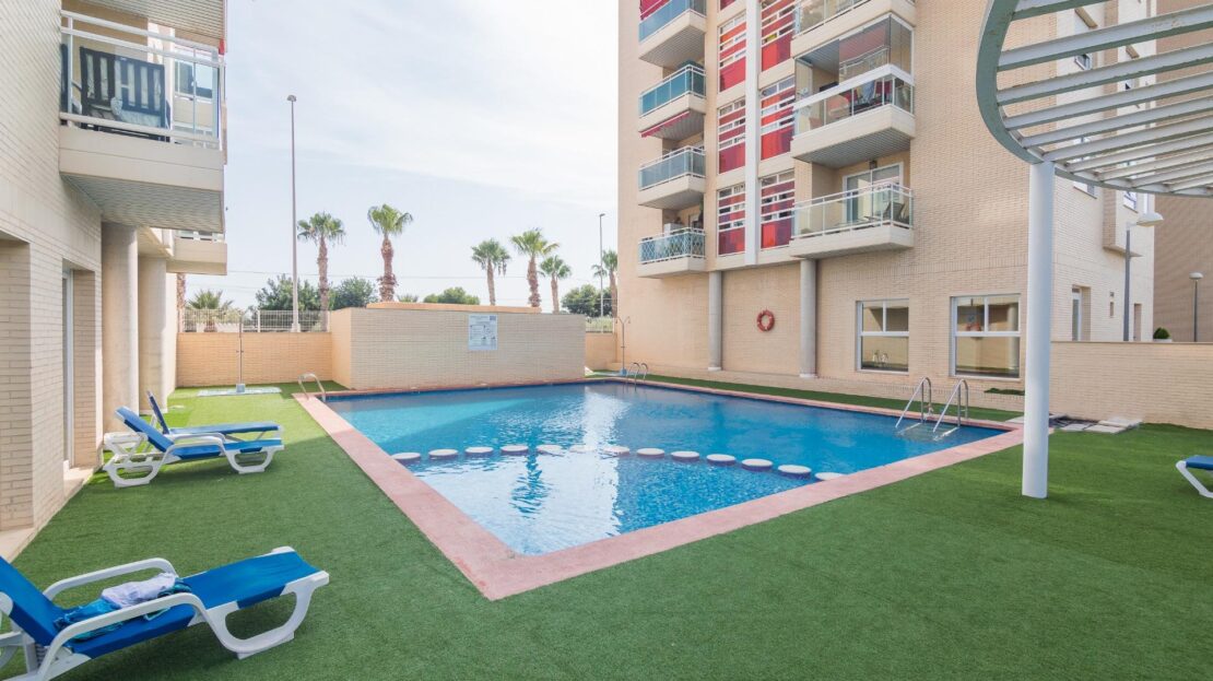 Foto 1 de la propiedad: ¡PISO EN URBANIZACIÓN EN EL CAMPELLO PLAYA!