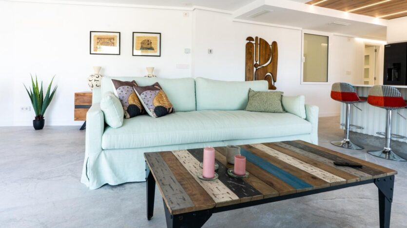 Foto 4 de la propiedad: Exclusiva vivienda reformada con impresionantes vistas frontales al mar, en el puerto de Santa Pola.
