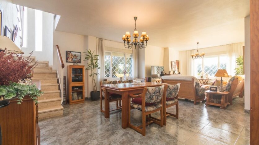 Ver todas las 51 fotos de la propiedad: Acogedor chalet en Alzabares, Elche! Espacio y Comodidad a su Alcance!!