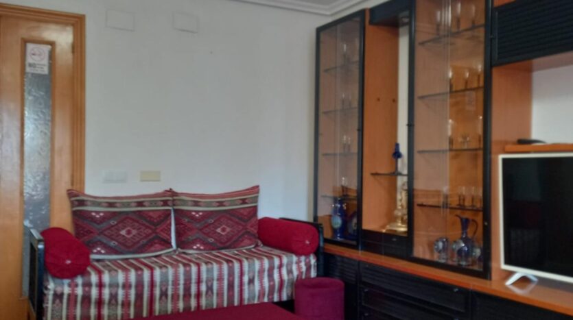Foto 2 de la propiedad: ¡¡¡ AMPLIA VIVIENDA CON ASCENSOR Y PLAZA DE PARKING !!!