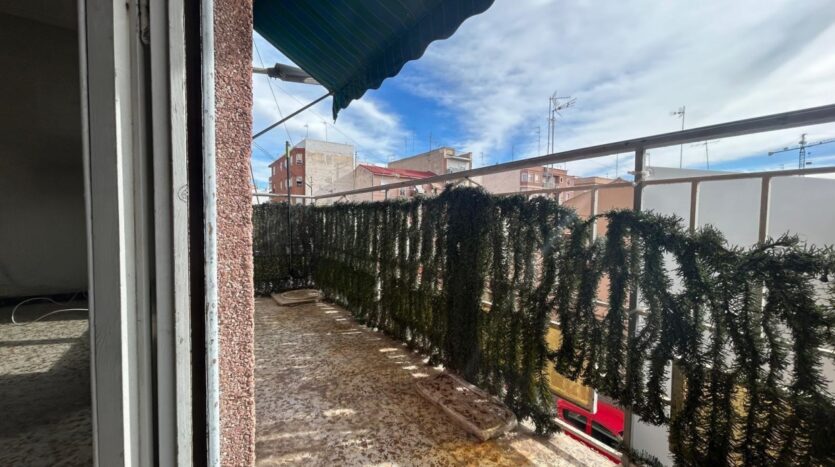 Foto 3 de la propiedad: AMPLIA VIVIENDA EN PLAZA BARCELONA
