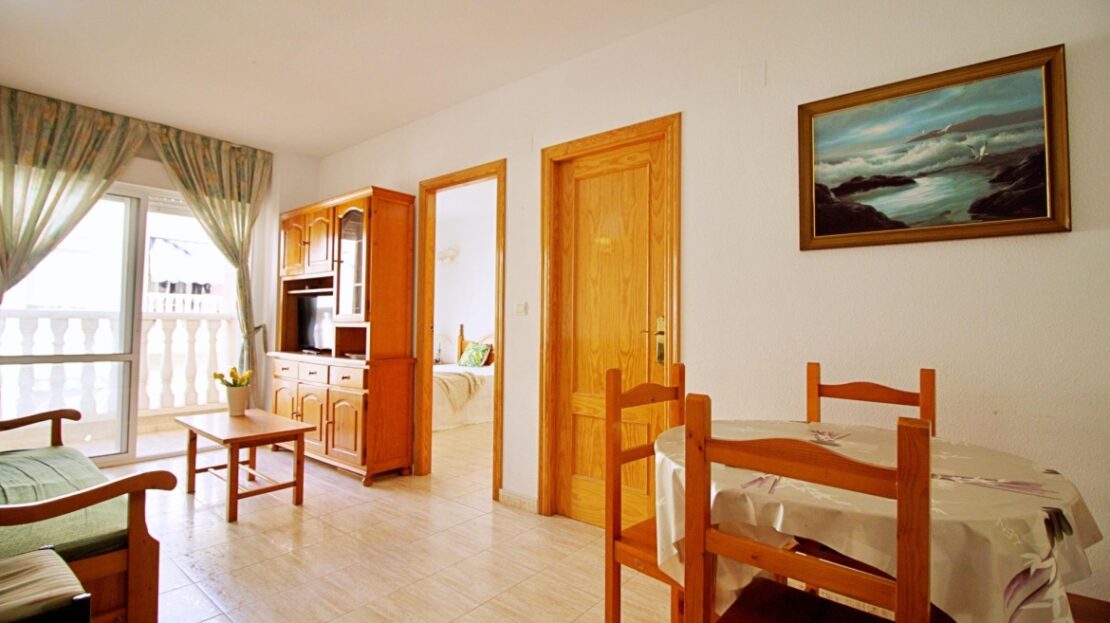 Foto 1 de la propiedad: Apartamento para entrar a vivir en zona céntrica de Torrevieja.