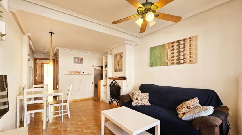 Foto 3 de la propiedad: Bungalow en Venta en Santiago Bernabéu, Santa Pola – A Solo 200m de la Playa
