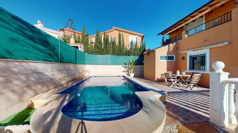 Ver todas las 43 fotos de la propiedad: CASA INDEPENDIENTE CON PISCINA Y GARAJE EN MUTXAMEL