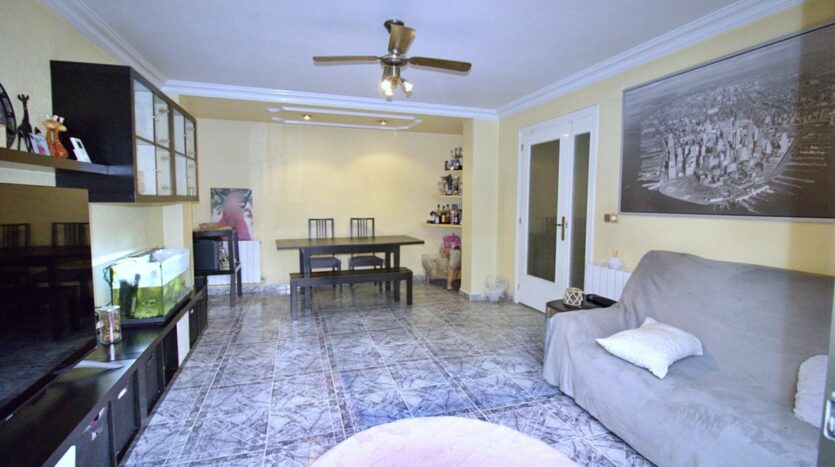 Foto 2 de la propiedad: Centrica y vivienda con 5 posibles dormitorios, con ascensor en Elche