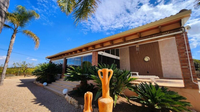 Ver todas las 47 fotos de la propiedad: Chalet a la venta en Jacarilla