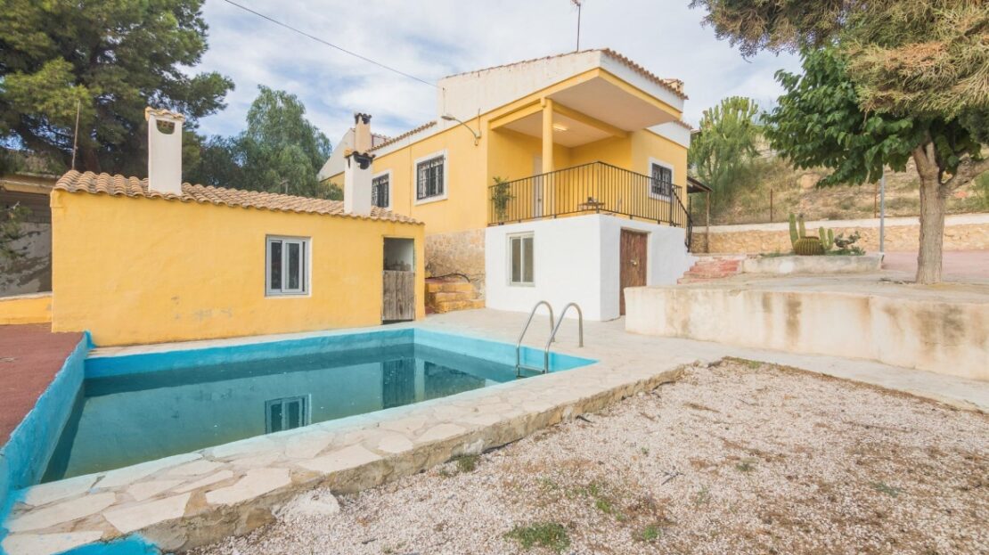 Foto 1 de la propiedad: ¡CHALET A LA VENTA EN LA ZONA DE MONTESOL!