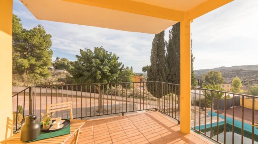 Foto 4 de la propiedad: ¡CHALET A LA VENTA EN LA ZONA DE MONTESOL!
