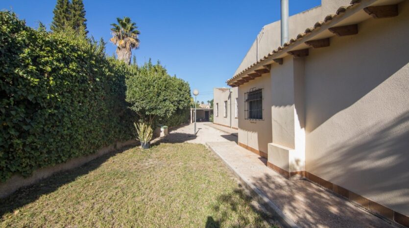Foto 4 de la propiedad: CHALET  EN ALZABARES ALTO, A 800 METROS DE ELCHE !!!!!!