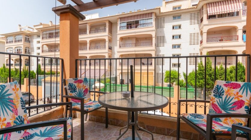 Foto 2 de la propiedad: **Dúplex en Venta en Orihuela Costa – ¡Tu nuevo hogar te espera!**