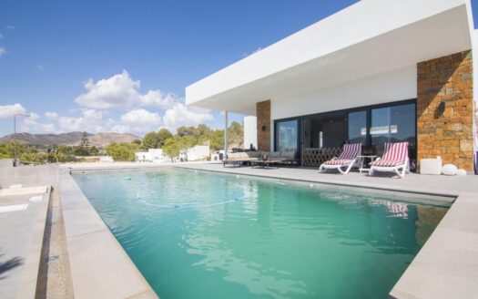 ¡¡ESPECTACULAR CHALET!! EN LA ROMANA