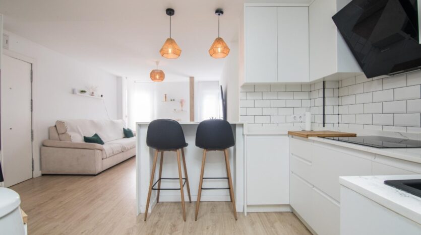 Foto 2 de la propiedad: ESPECTACULAR VIVIENDA EN PLAZA MADRID CON ASCENSOR Y TODO REFORMADO