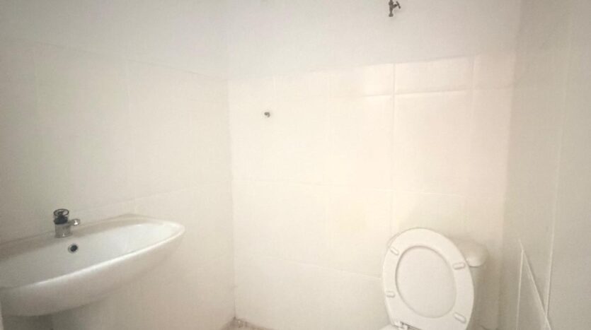 Ver todas las 19 fotos de la propiedad: ¡Gran Oportunidad! Amplio Local de 120m2 aprox con Patio en Carrús