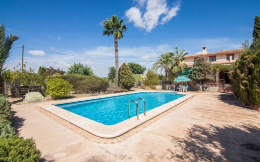 ¡IMPRESIONANTE CHALET EN LA ZONA DE ASPRILLAS, ELCHE!