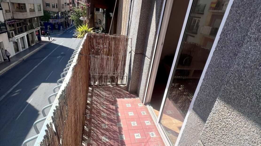 Foto 1 de la propiedad: ¡Increíble piso con balcón y vestidor en Corazón de Jesús!