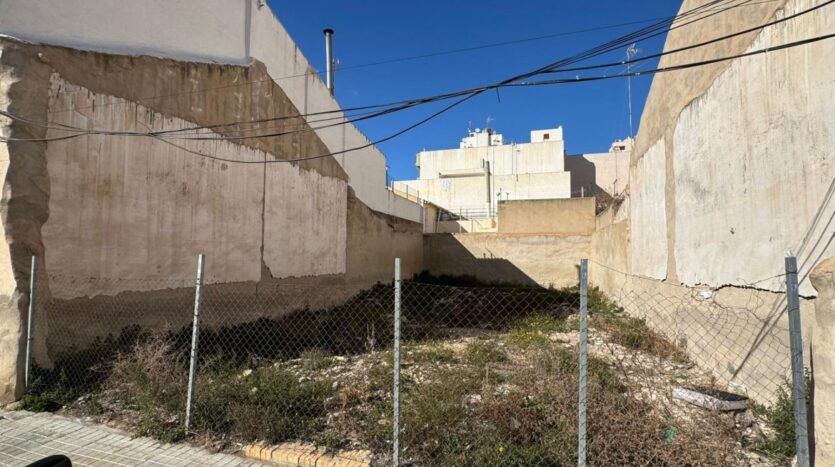 Foto 2 de la propiedad: ¡INVERSIÓN EN TORRELLANO DE SOLAR URBANO!