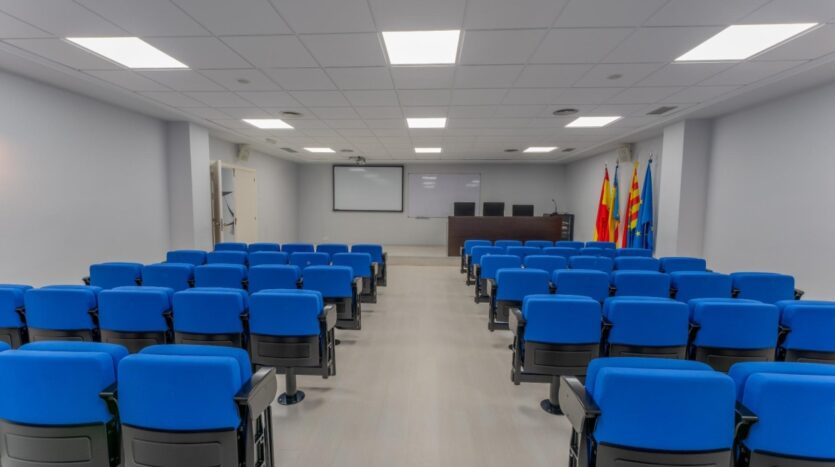 Foto 2 de la propiedad: LOCAL COMERCIAL EN ZONA CIUDAD DEPORTIVA