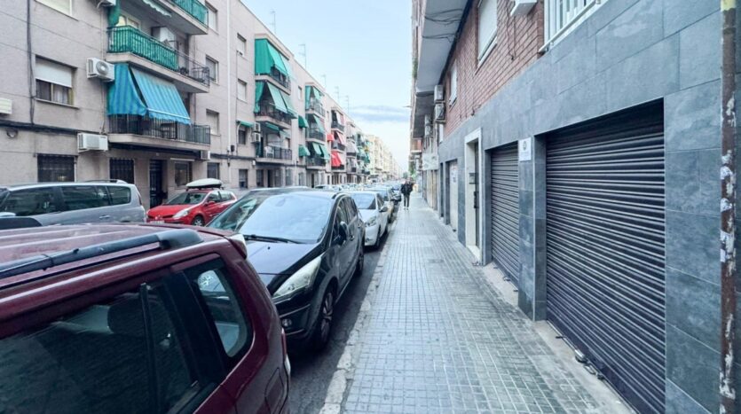 Foto 2 de la propiedad: LOCAL COMERCIAL LISTO PARA ENTRAR: CHAPADO, CON 2 CÁMARAS FRIGORÍFICAS Y PRECIO ESPECTACULAR