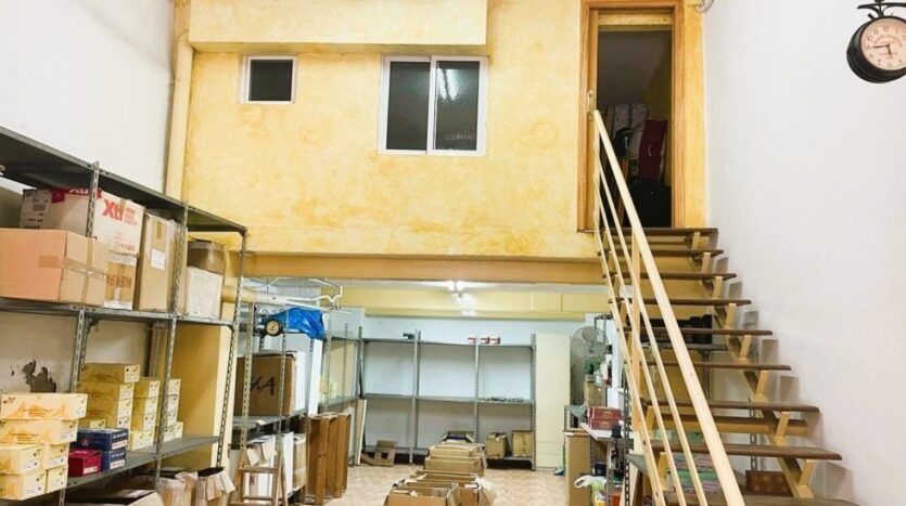 Foto de la propiedad: LOCAL CON VADO Y ALTILLO CON VIVIENDA DE 30 METROS
