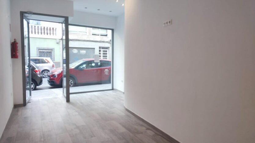 Foto 2 de la propiedad: LOCAL EN VENTA O ALQUILER OPCIÓN A COMPRA