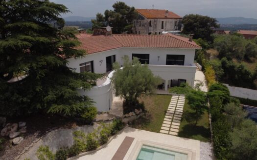 Lujosa casa en venta en Sentmenat