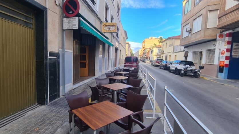Foto 2 de la propiedad: Oportunidad Única: Venta de Cafetería Cervecería con Historia