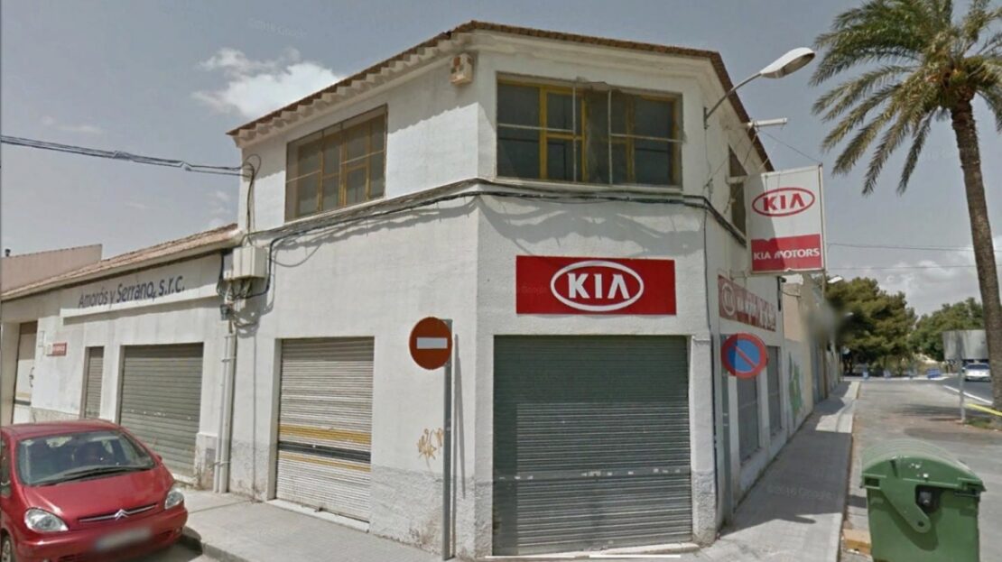 Foto 1 de la propiedad: Oportunidad Única: Venta de Nave en Novelda, tu Espacio para el Éxito