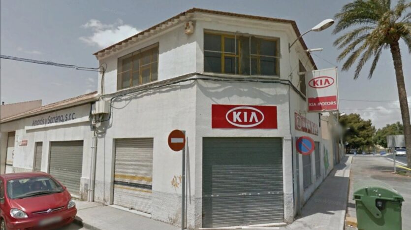 Foto de la propiedad: Oportunidad Única: Venta de Nave en Novelda, tu Espacio para el Éxito