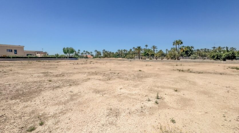 Foto 3 de la propiedad: Parcela urbana de 2.000m2 edificable en Alzabares Alto – Elche a la venta!!