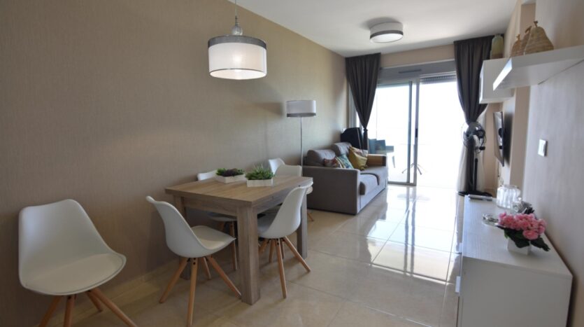 Foto 4 de la propiedad: Pisazo en venta en edificio Miramar, Marina Dor Castellon frente al MAR.