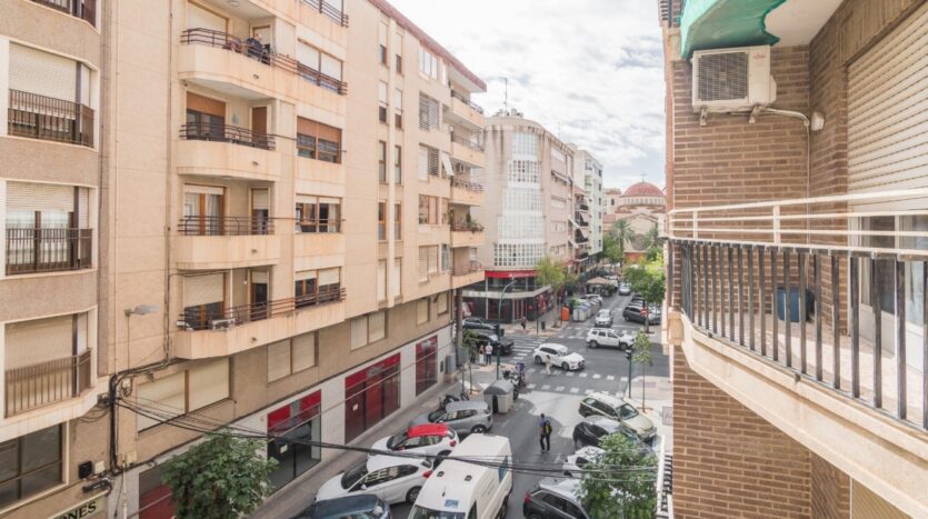Ver todas las 54 fotos de la propiedad: PISO DÚPLEX ÚNICO MUY CERCA DEL CENTRO DE ELCHE!!