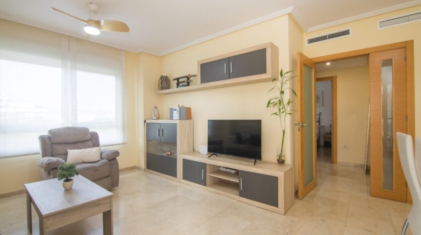 Foto 2 de la propiedad: ¡PISO EN URBANIZACIÓN EN EL CAMPELLO PLAYA!