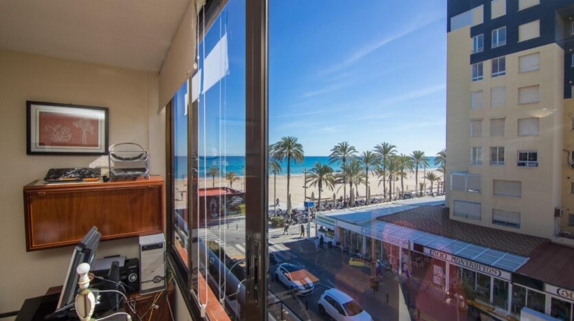 Foto 2 de la propiedad: PRIMERA LINEA AVENIDA DE NIZA, PLAYA DE SAN JUAN ALICANTE.EDIFICIO CANASTELL.
