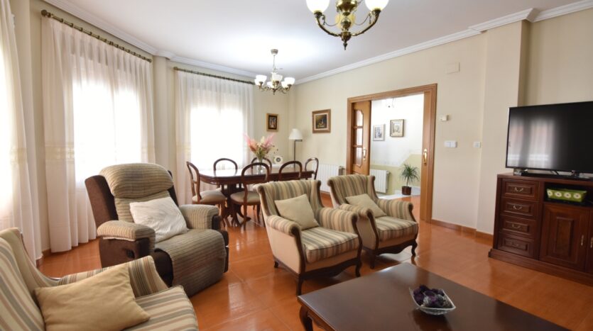 Foto de la propiedad: triplex en Aspe para entrar a vivir y disfrutar de tu vivienda independiente