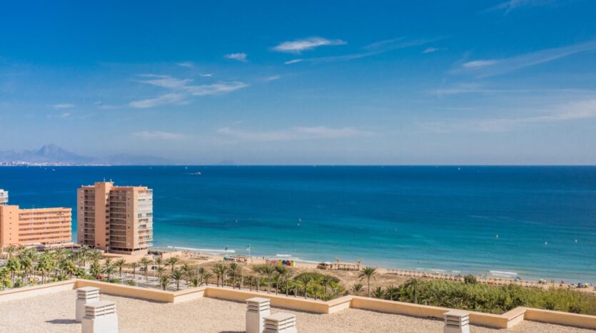 Foto 4 de la propiedad: ÚLTIMA OPORTUNIDAD PARA COMPRAR FRENTE AL MAR