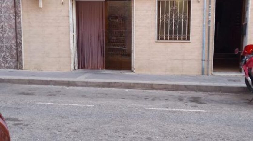 Foto 2 de la propiedad: VENTA DE LOCAL EN ZONA PARQUE 1º DE MAYO – CARRÚS ESTE – CAMBIO DE USO VIABLE