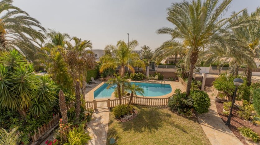 Foto 2 de la propiedad: ¡¡¡CHALET EXCLUSIVO EN PEÑA LAS AGUILAS ZONA URBANA!!!…