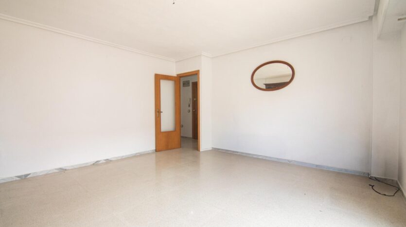 Foto 3 de la propiedad: Estupendo piso céntrico con balcón orientado al sur