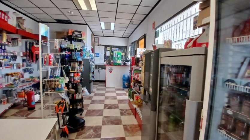Ver todas las 12 fotos de la propiedad: ¡¡ OPORTUNIDAD, GASOLINERA EN VENTA !!
