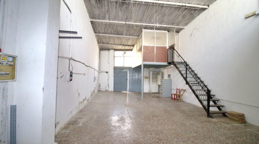 Foto 3 de la propiedad: SE VENDE NAVE INDUSTRIAL