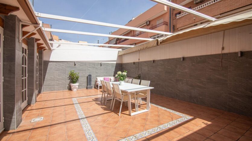 Ver todas las 51 fotos de la propiedad: ¡VIVIENDA CON TERRAZA, GARAJE DOBLE Y TRASTERO, EN ELCHE!