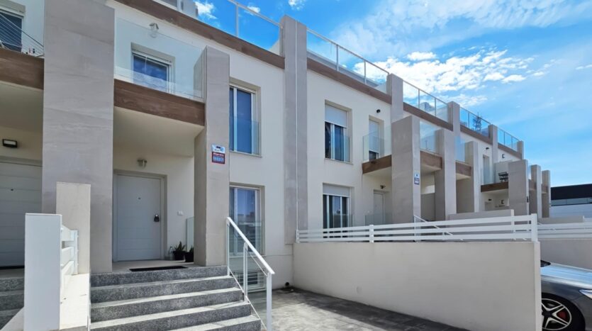 Foto de la propiedad: Vivienda moderna con solárium y semisótano en Gran Alacant